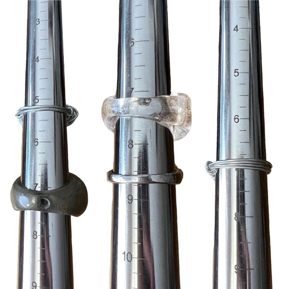 Lot of 6 Fashion Rings: Wired Wrapped, Wood & Glass - Picture 12 of 12